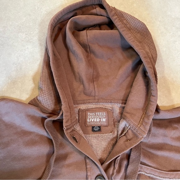 American Eagle Outfitters Brown Hooded Jacket. This feels seriously lived in. XS - Picture 6 of 9